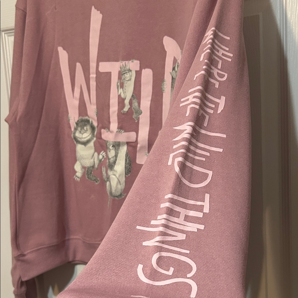 Wild Graphic Mauve Sweatshirt - Picture 2 of 3